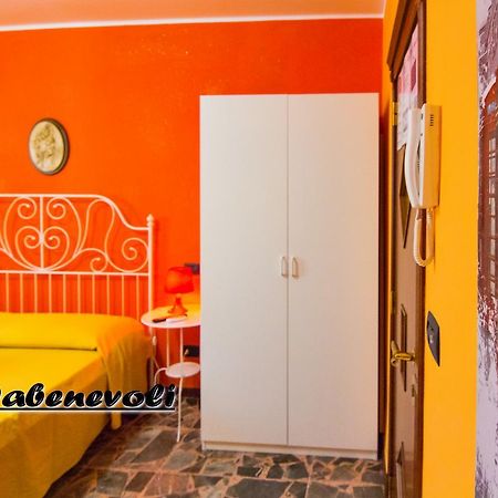 B&B Eraclio Suite Μπαρλέτα Εξωτερικό φωτογραφία