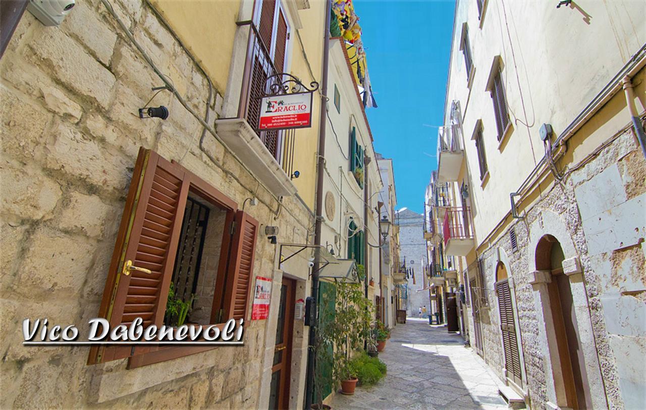 B&B Eraclio Suite Μπαρλέτα Εξωτερικό φωτογραφία