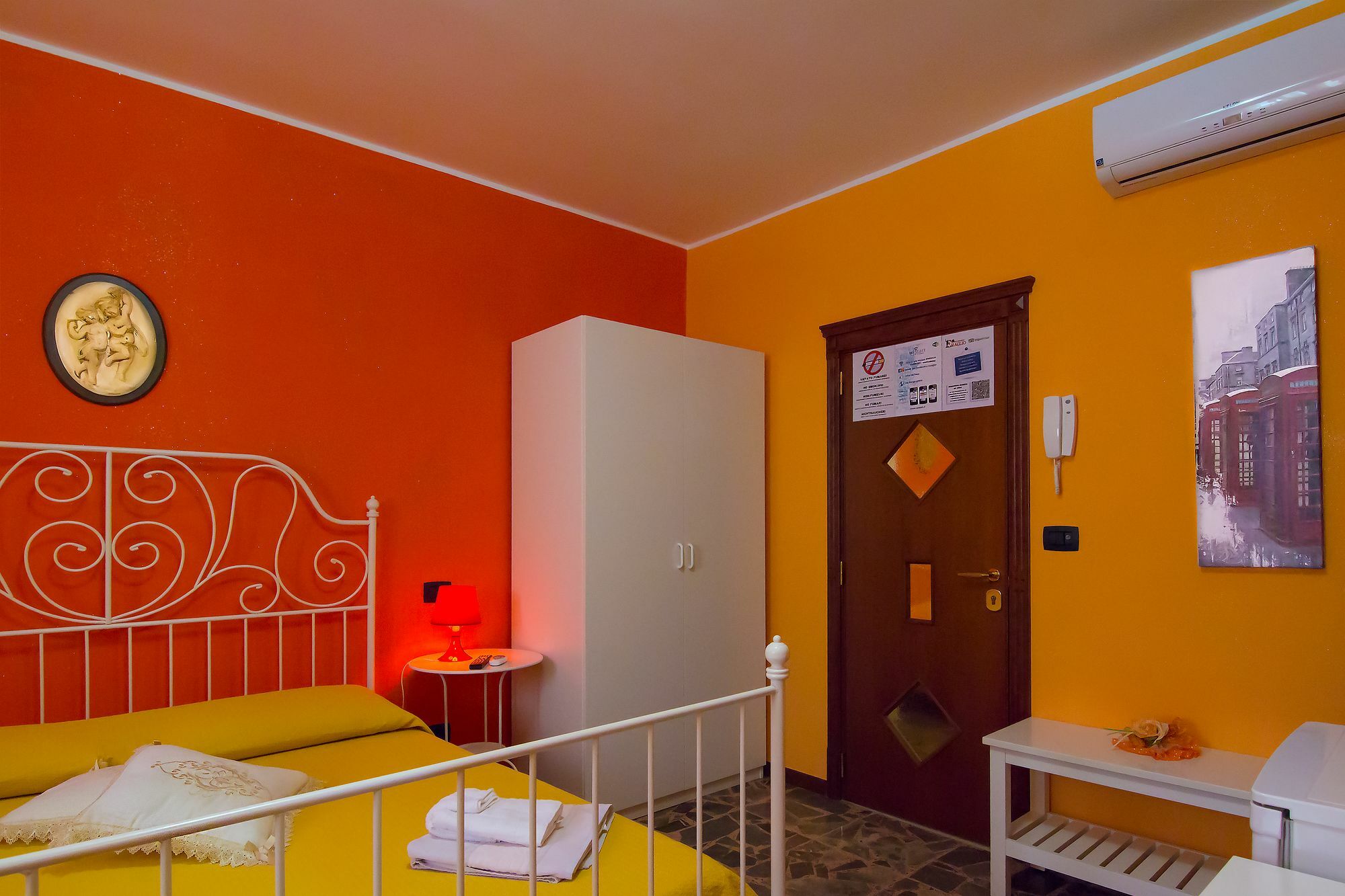 B&B Eraclio Suite Μπαρλέτα Εξωτερικό φωτογραφία